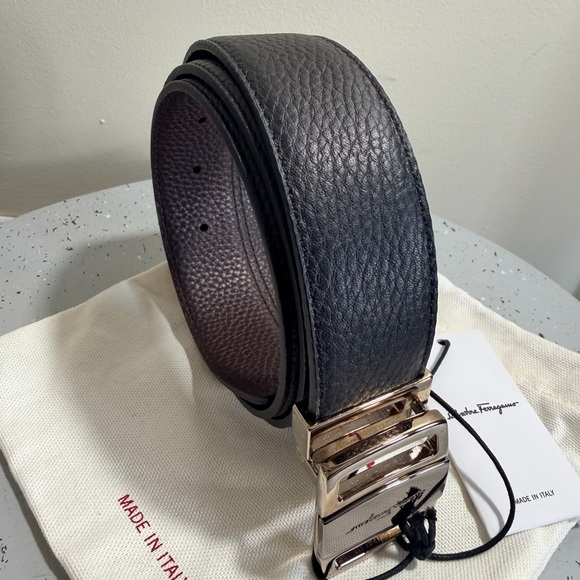 Salvatore Ferragamo Black Leather Belt with Silver Buckle Size 34-36 - Picture 2 of 4